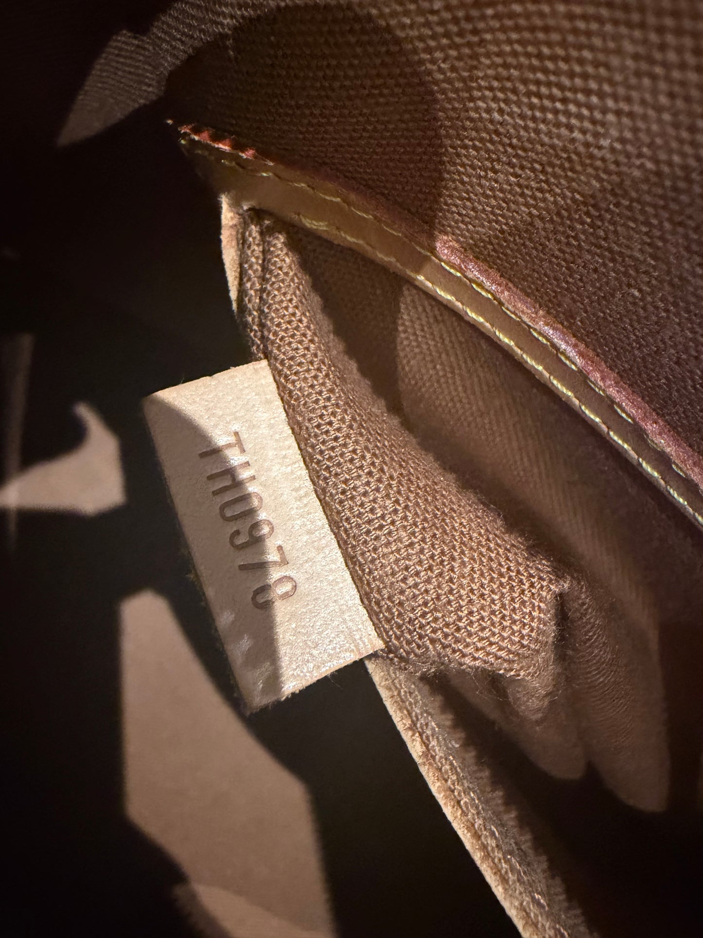 Louis Vuitton Alma PM
