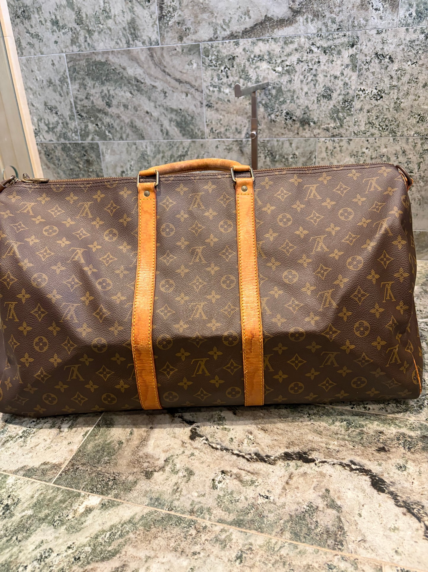 Louis Vuitton keepall bandouliere 55