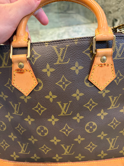 Louis Vuitton Alma PM