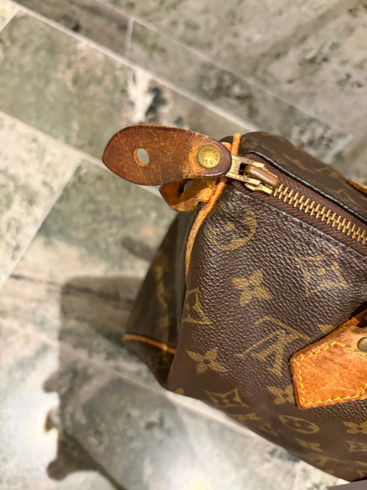 Louis Vuitton speedy 25