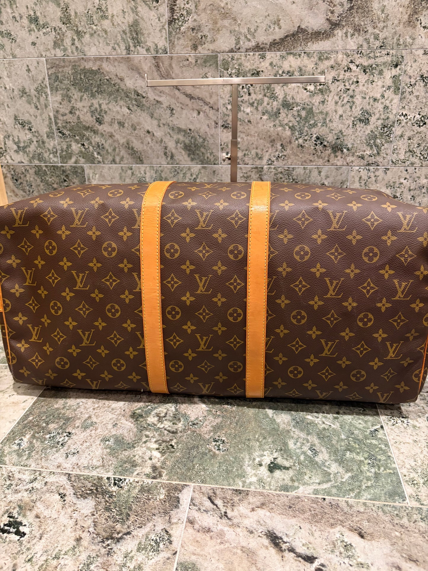 Louis Vuitton keepall bandouliere 55