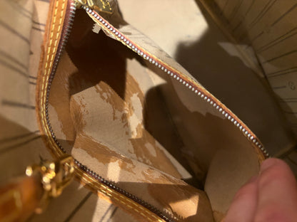 Louis Vuitton neverfull MM