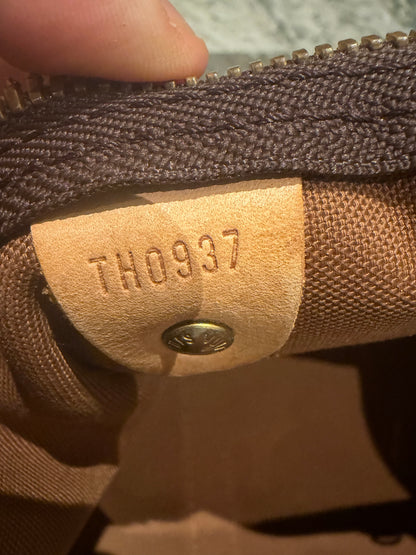 Louis Vuitton keepall bandouliere 50