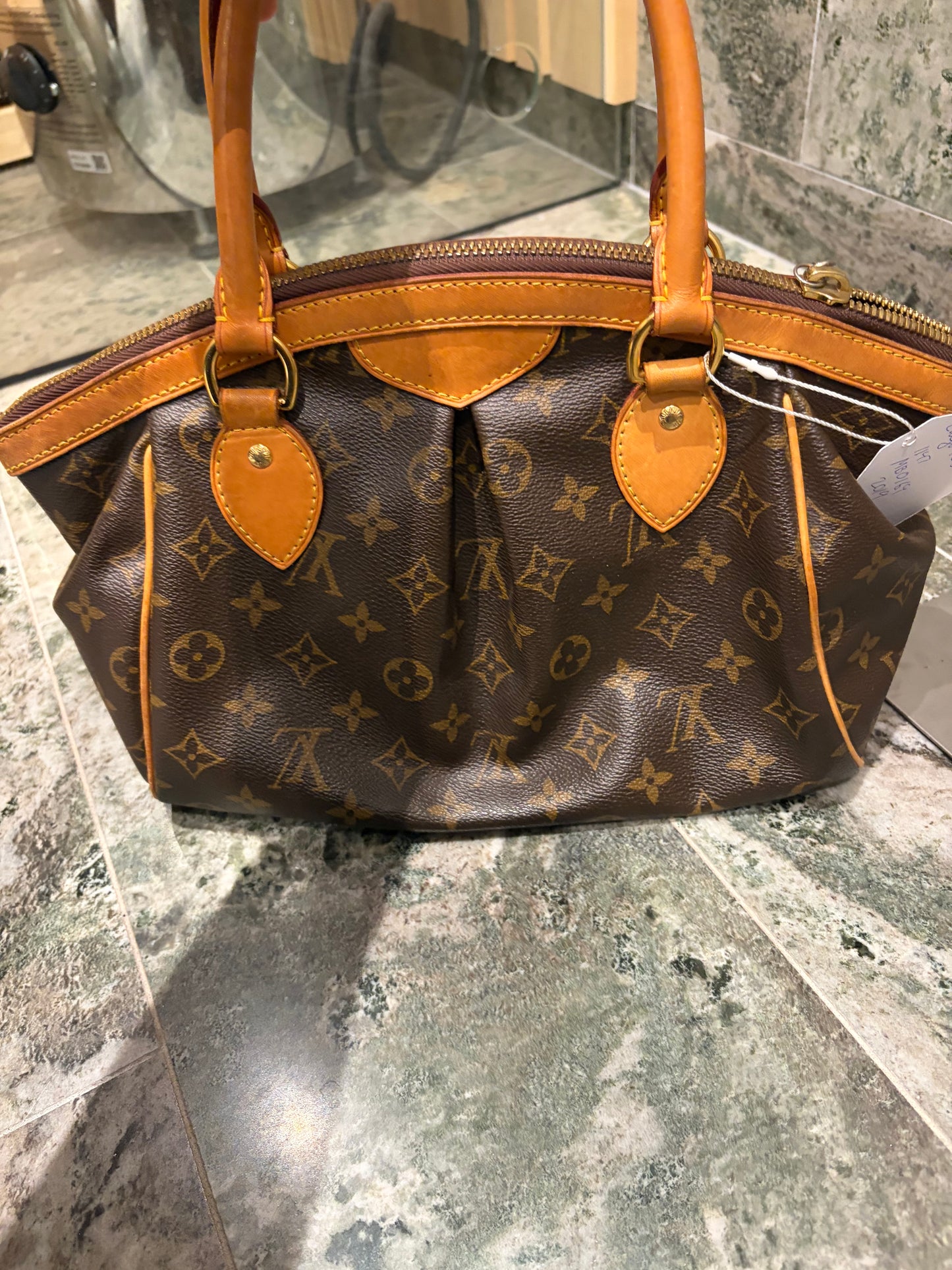 Louis Vuitton tivoli PM