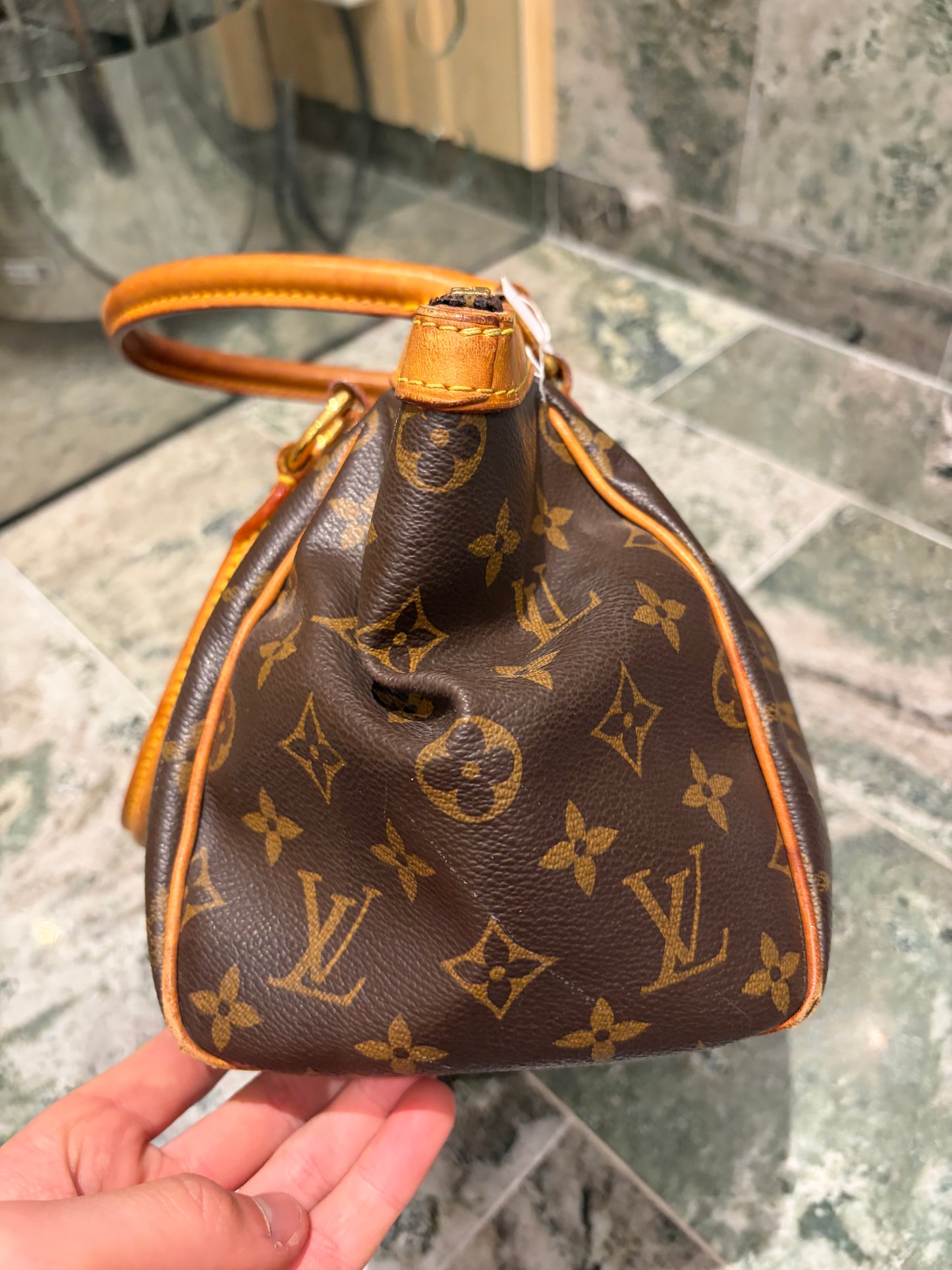 Louis Vuitton Tivoli bag
