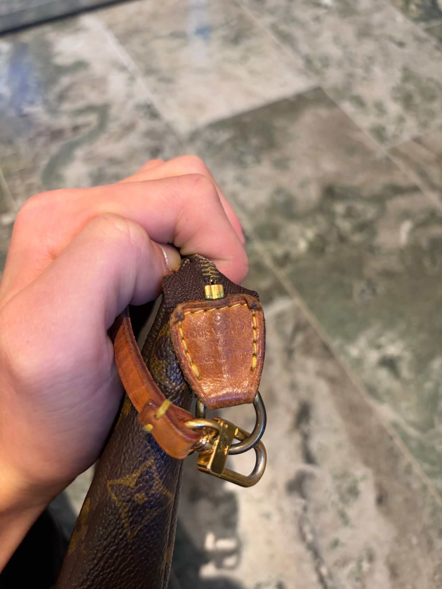 Louis Vuitton pochette accessories