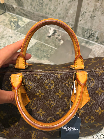Louis Vuitton speedy 30
