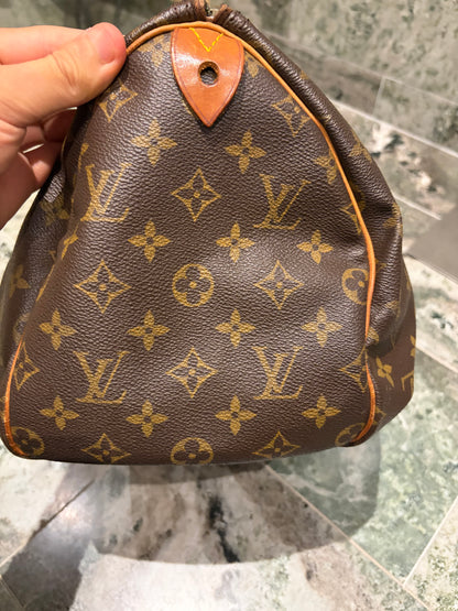 Louis Vuitton speedy 30