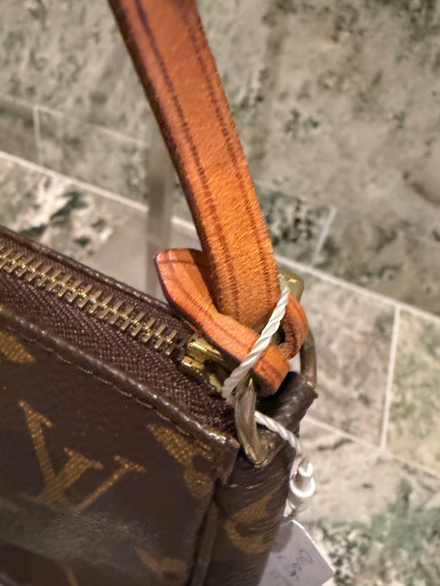 Louis Vuitton pochette accessories