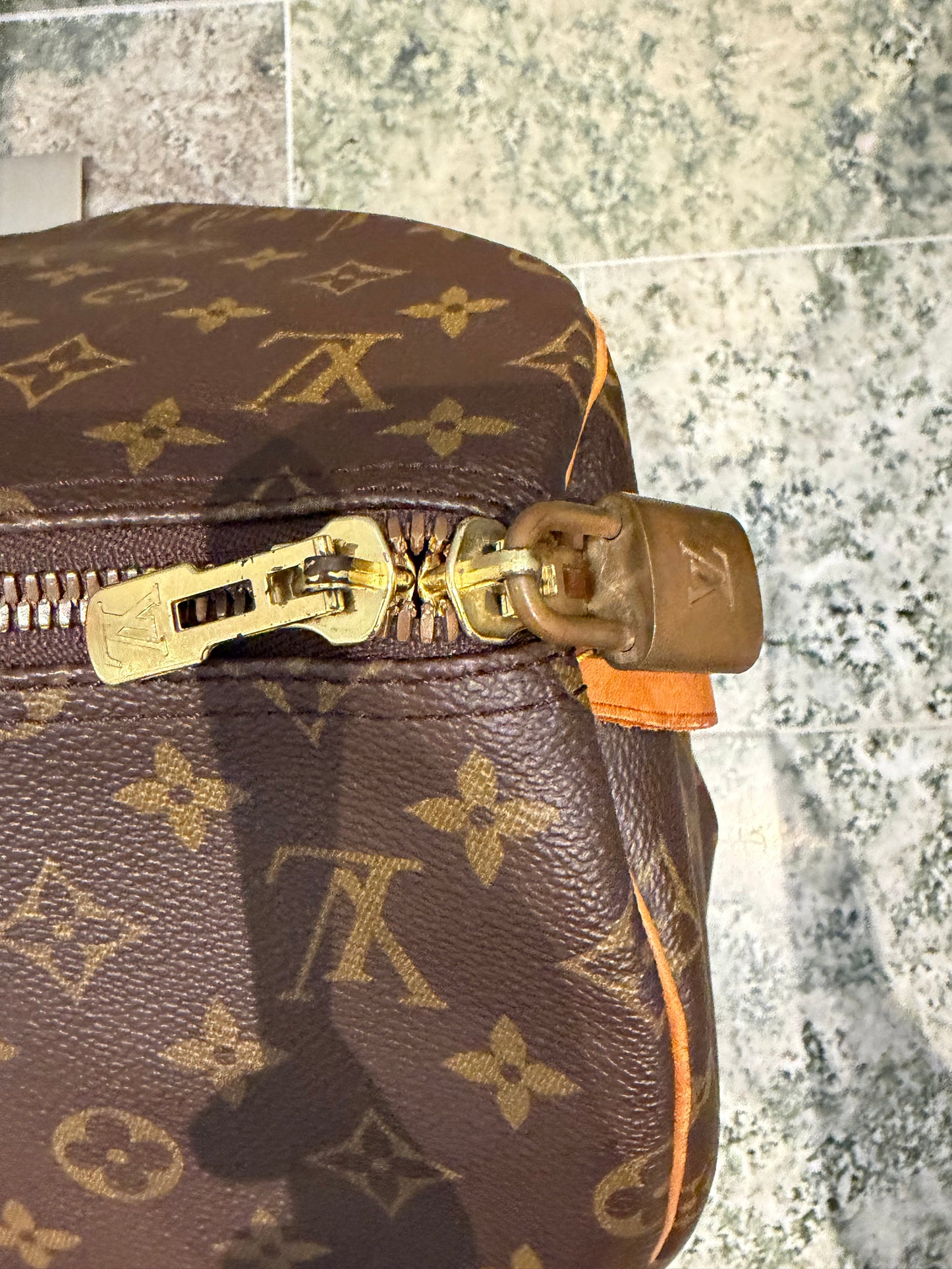 Louis Vuitton keepall 55