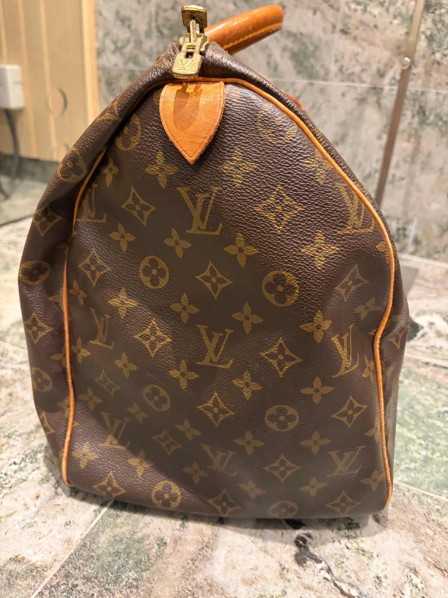 Louis Vuitton keepall 50