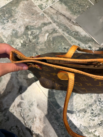 Louis Vuitton Neverfull PM