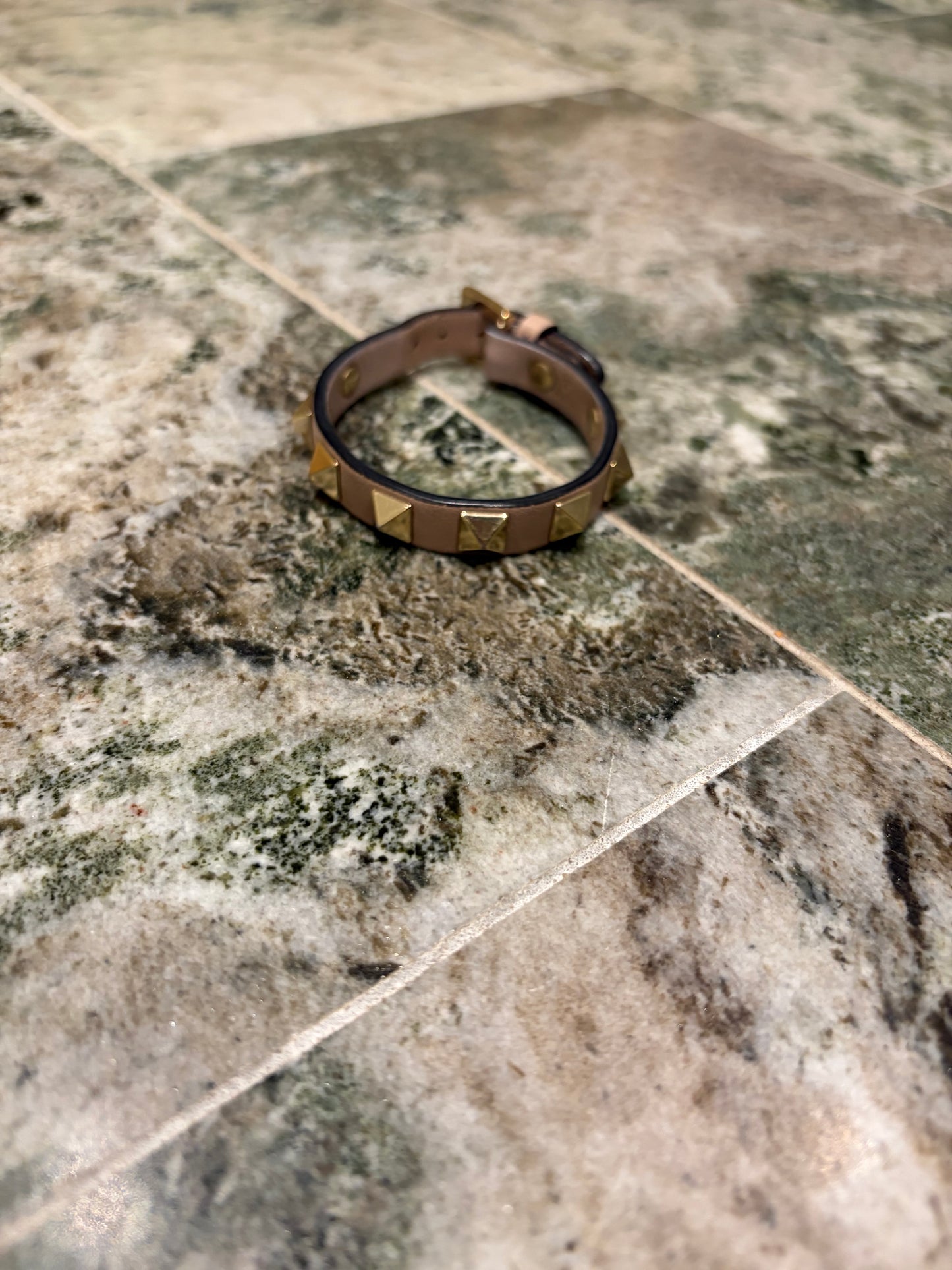 Valentino rockstud bracelet pink
