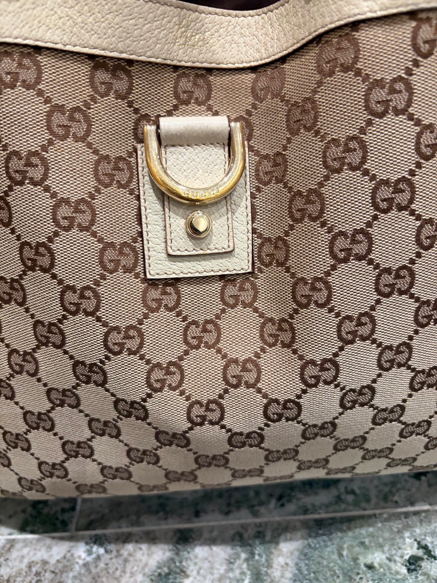 Gucci abby tote bag