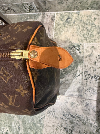 Louis Vuitton speedy 30