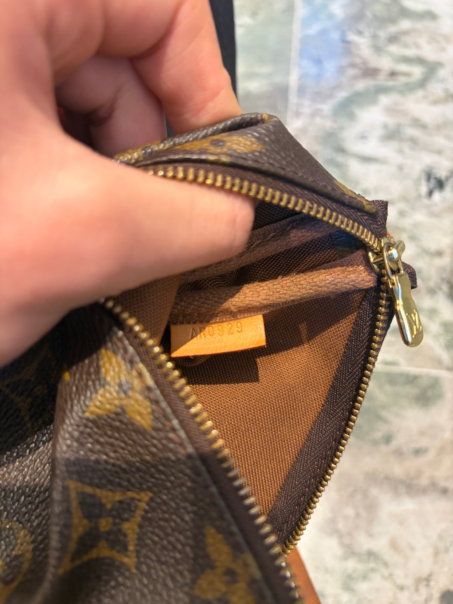 Louis Vuitton pochette accessories