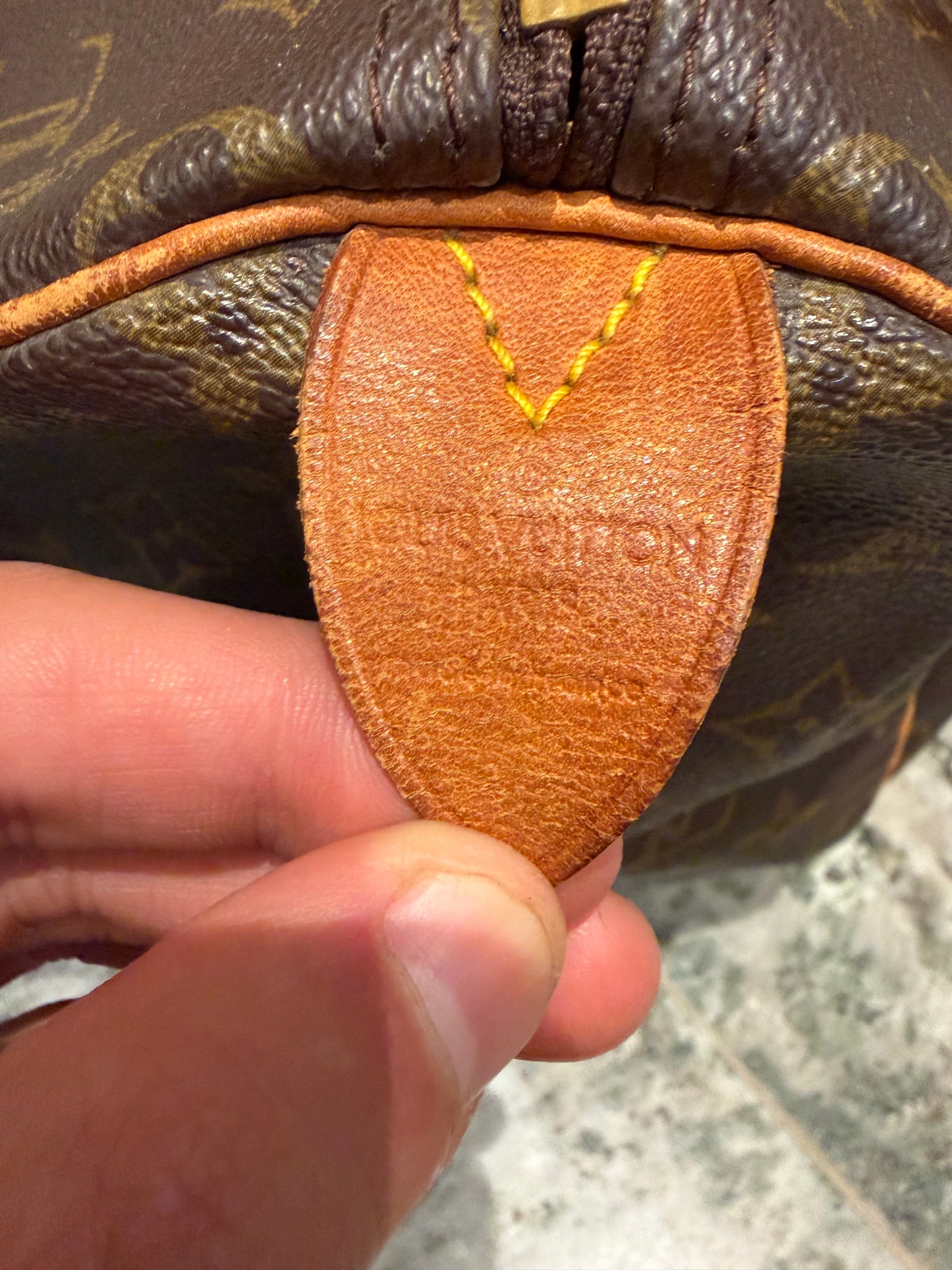 Louis Vuitton speedy 30