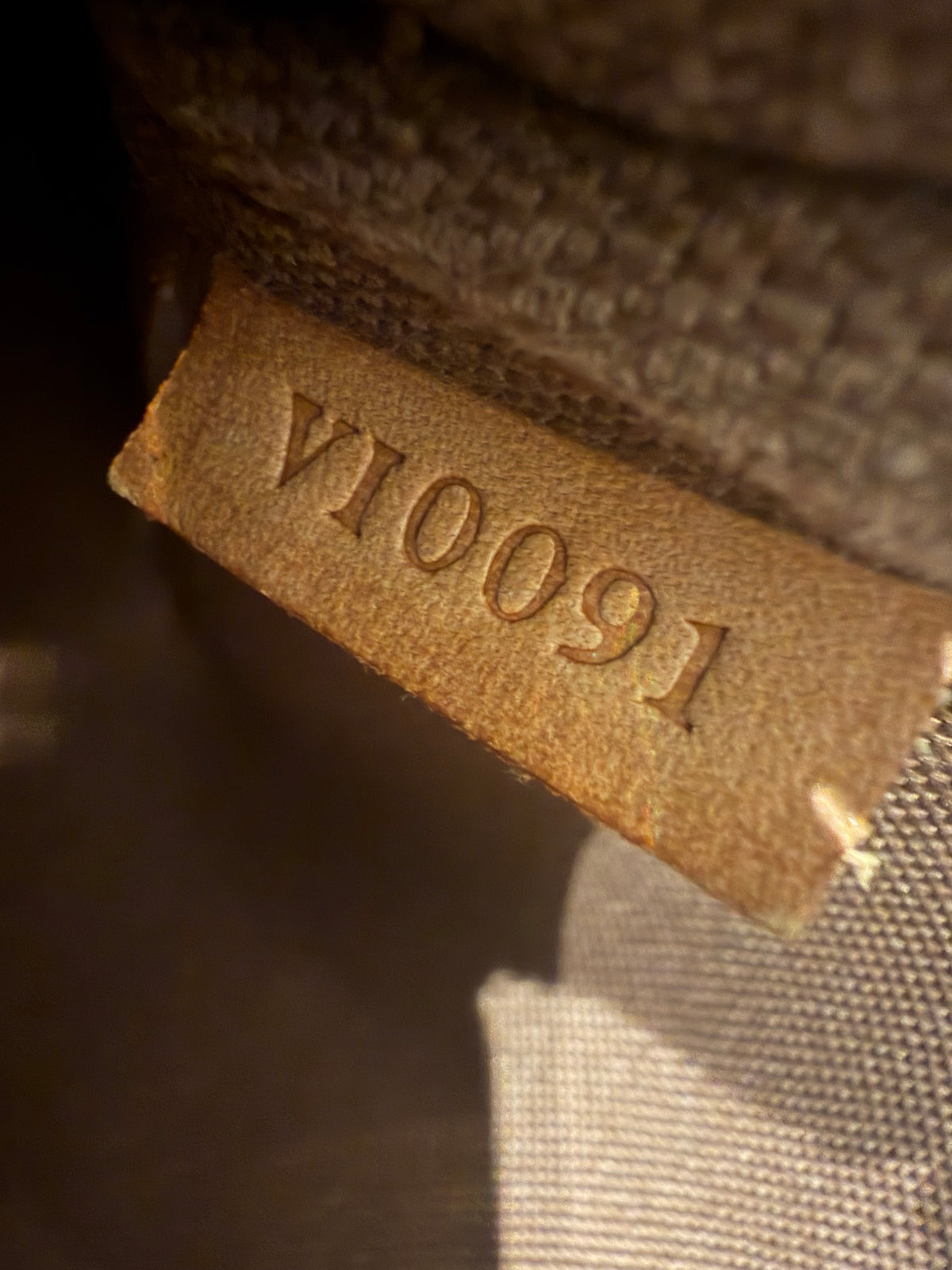 Louis Vuitton pochette accessories