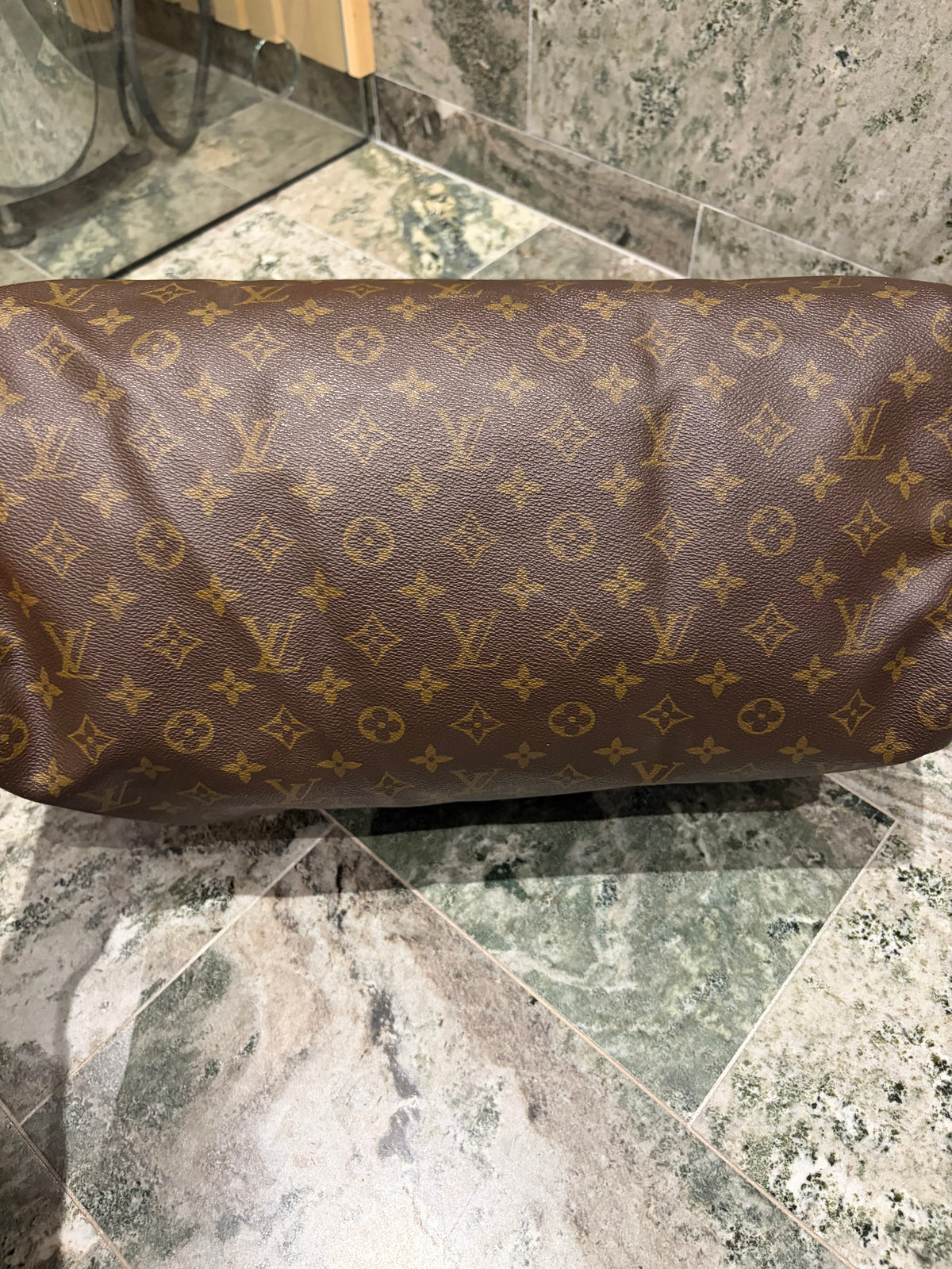 Louis Vuitton speedy 40