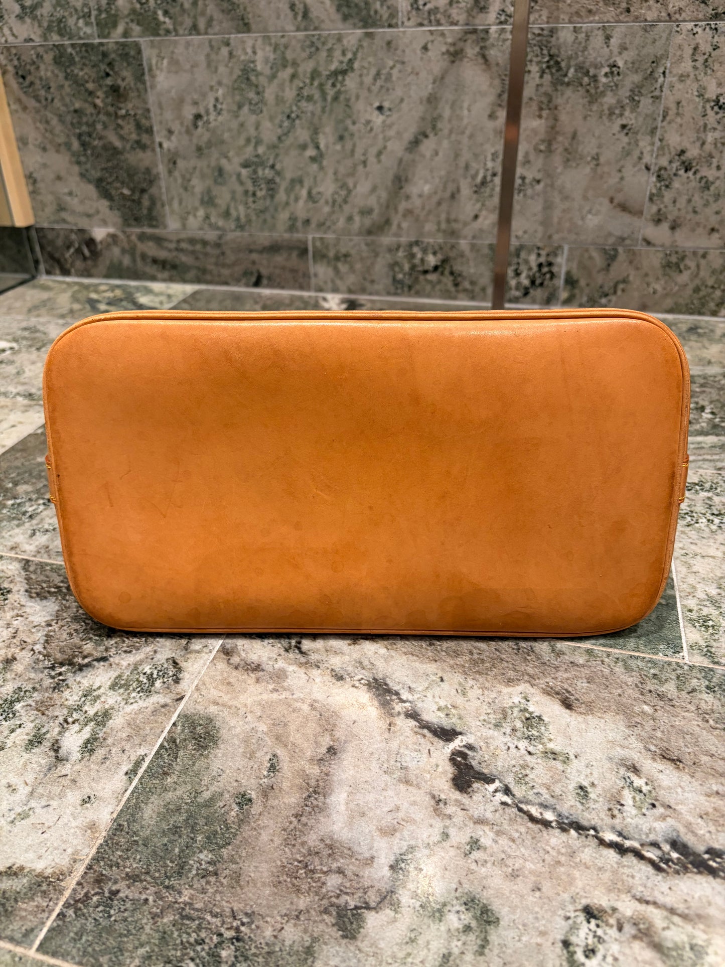 Louis Vuitton Alma PM