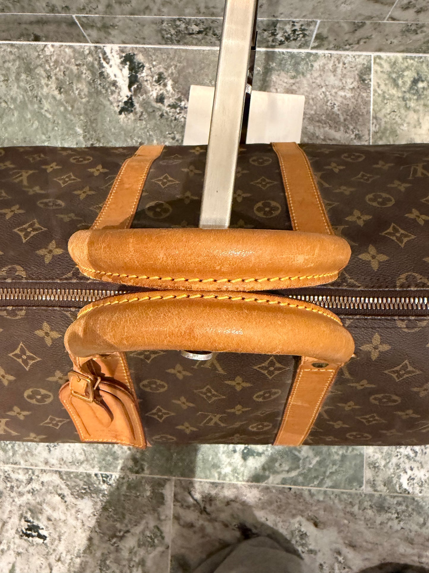 Louis Vuitton keepall bandouliere 55