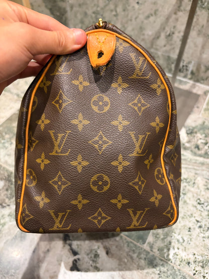 Louis Vuitton speedy 30