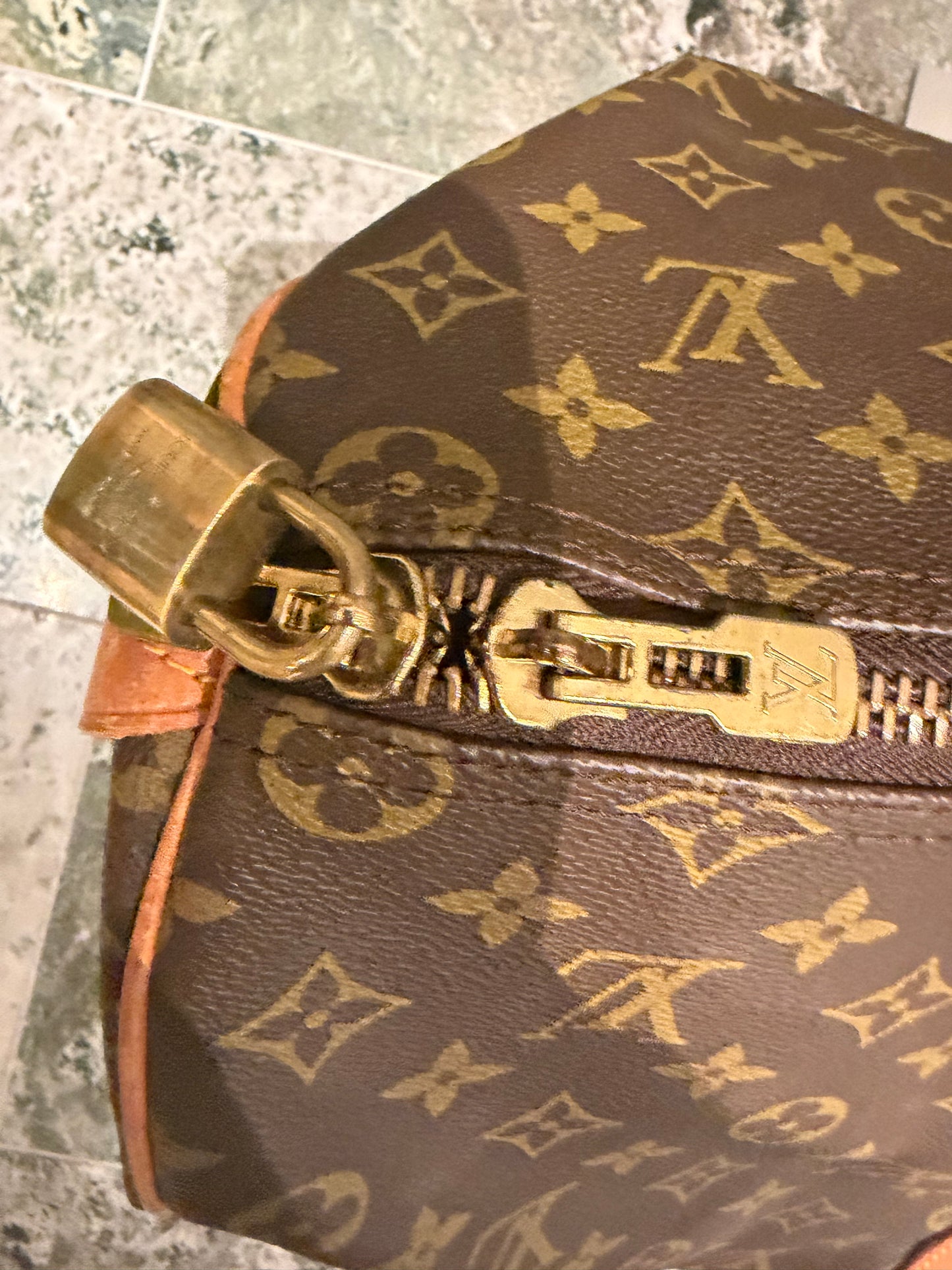 Louis Vuitton keepall 50