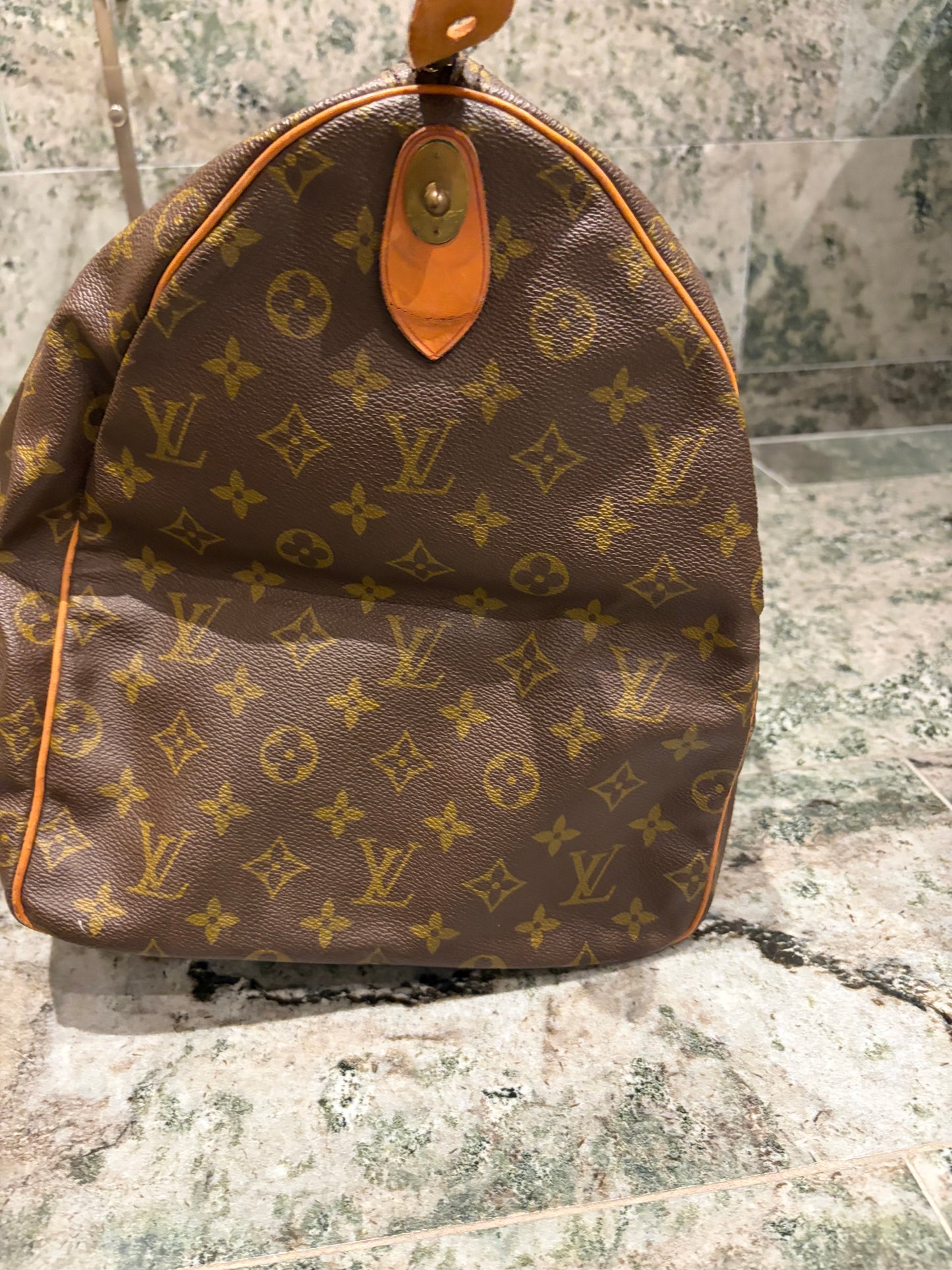 Louis Vuitton keepall 55