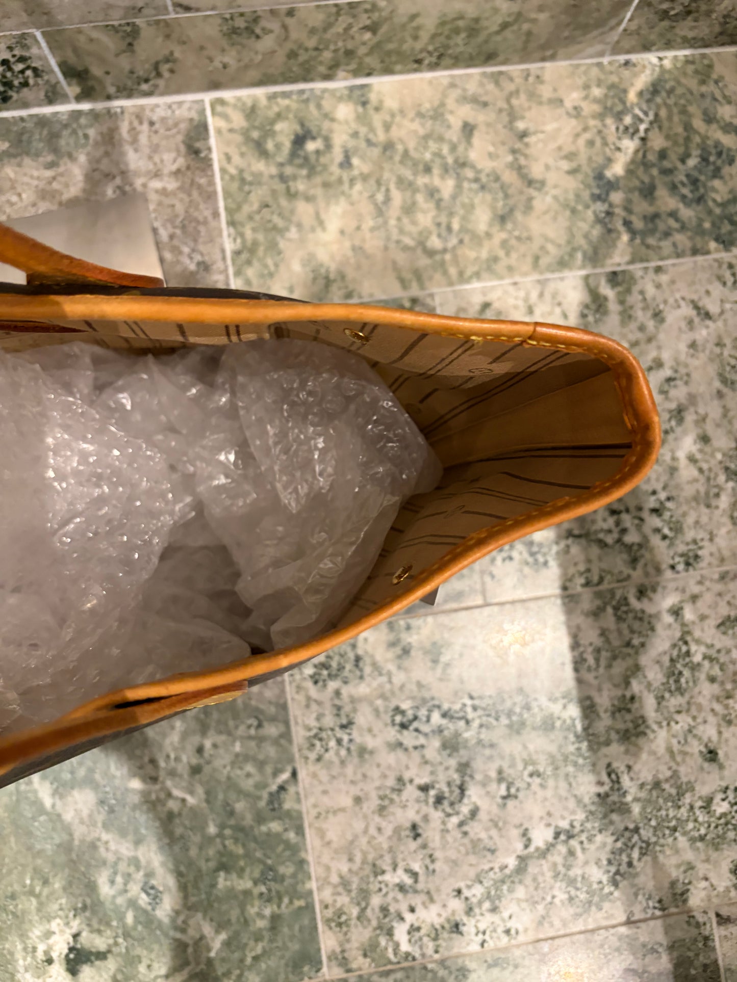Louis Vuitton Neverfull MM