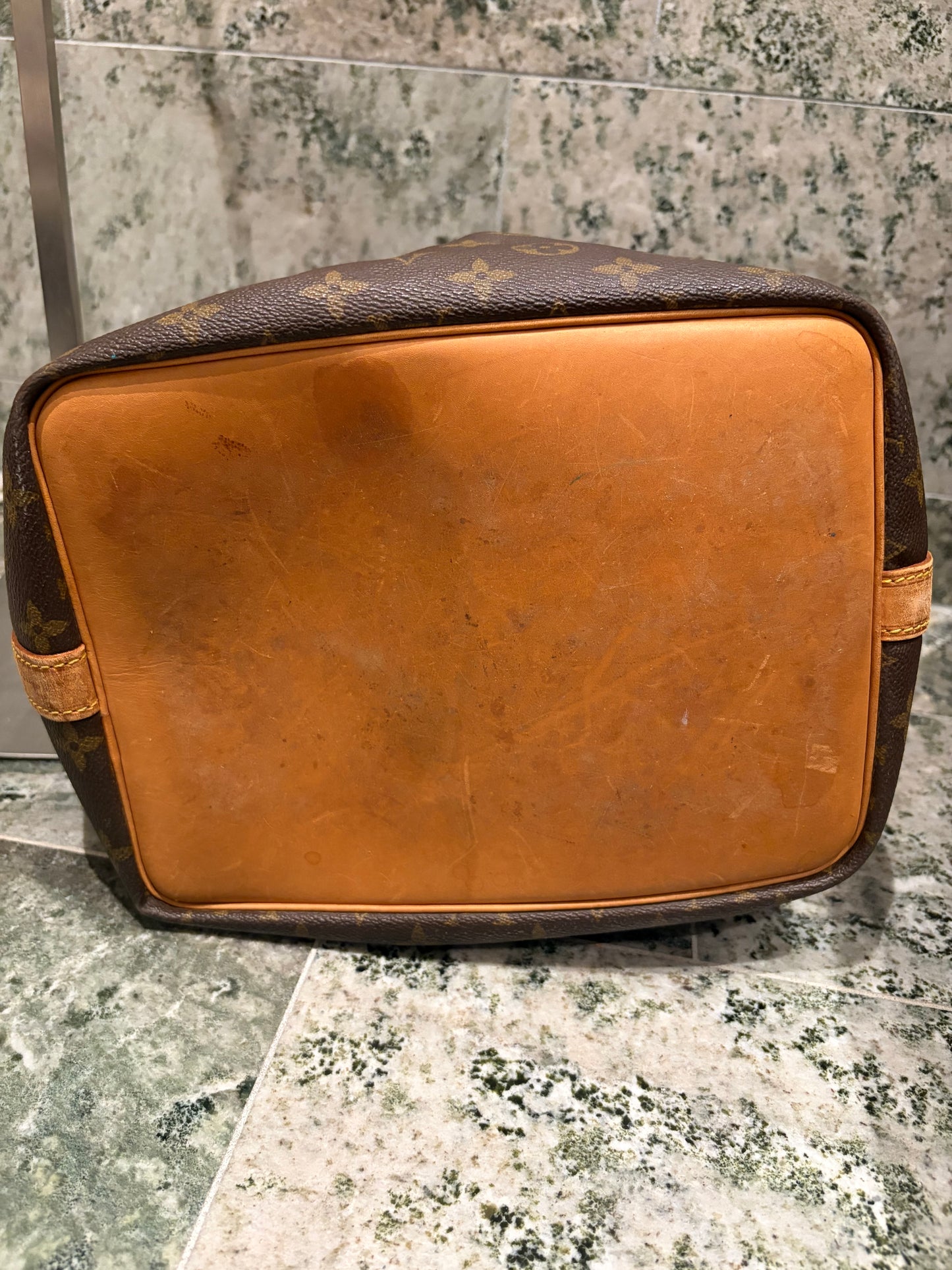 Louis Vuitton Noé pétite