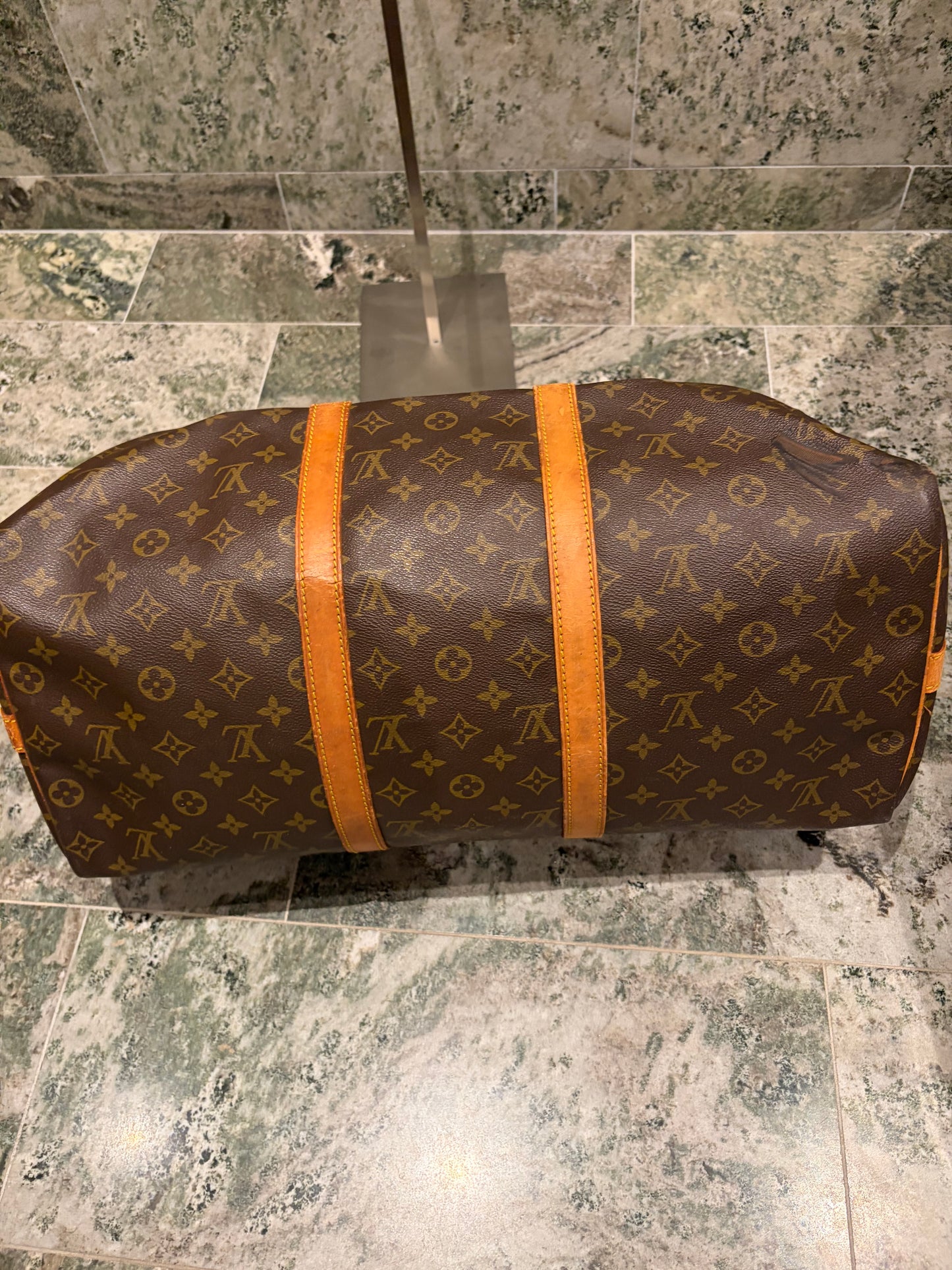 Louis Vuitton keepall bandouliere 50