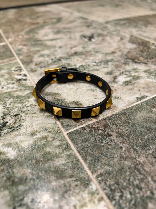 valentino rockstud bracelet black
