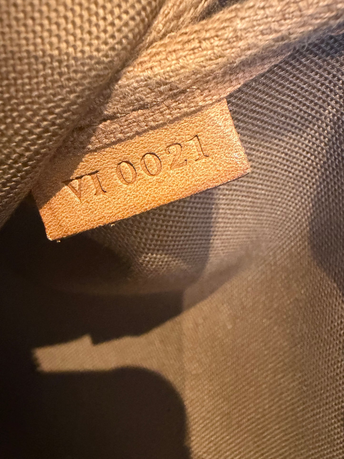 Louis Vuitton pochette accessories