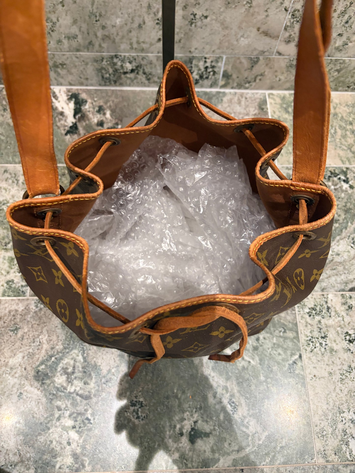 Louis Vuitton Noé pétite