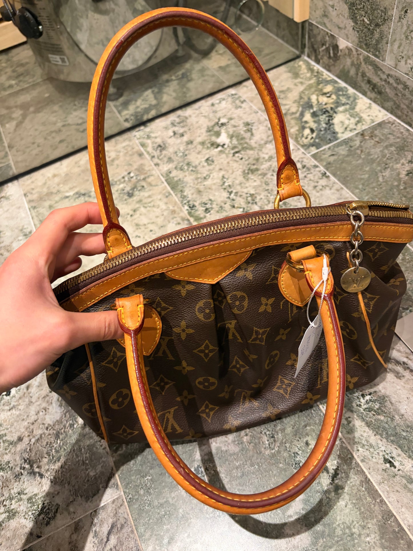 Louis Vuitton tivoli PM