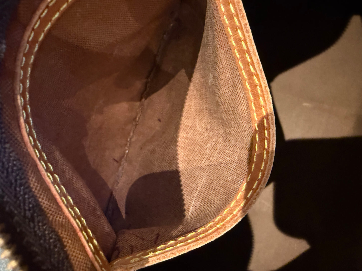 Louis Vuitton speedy 30