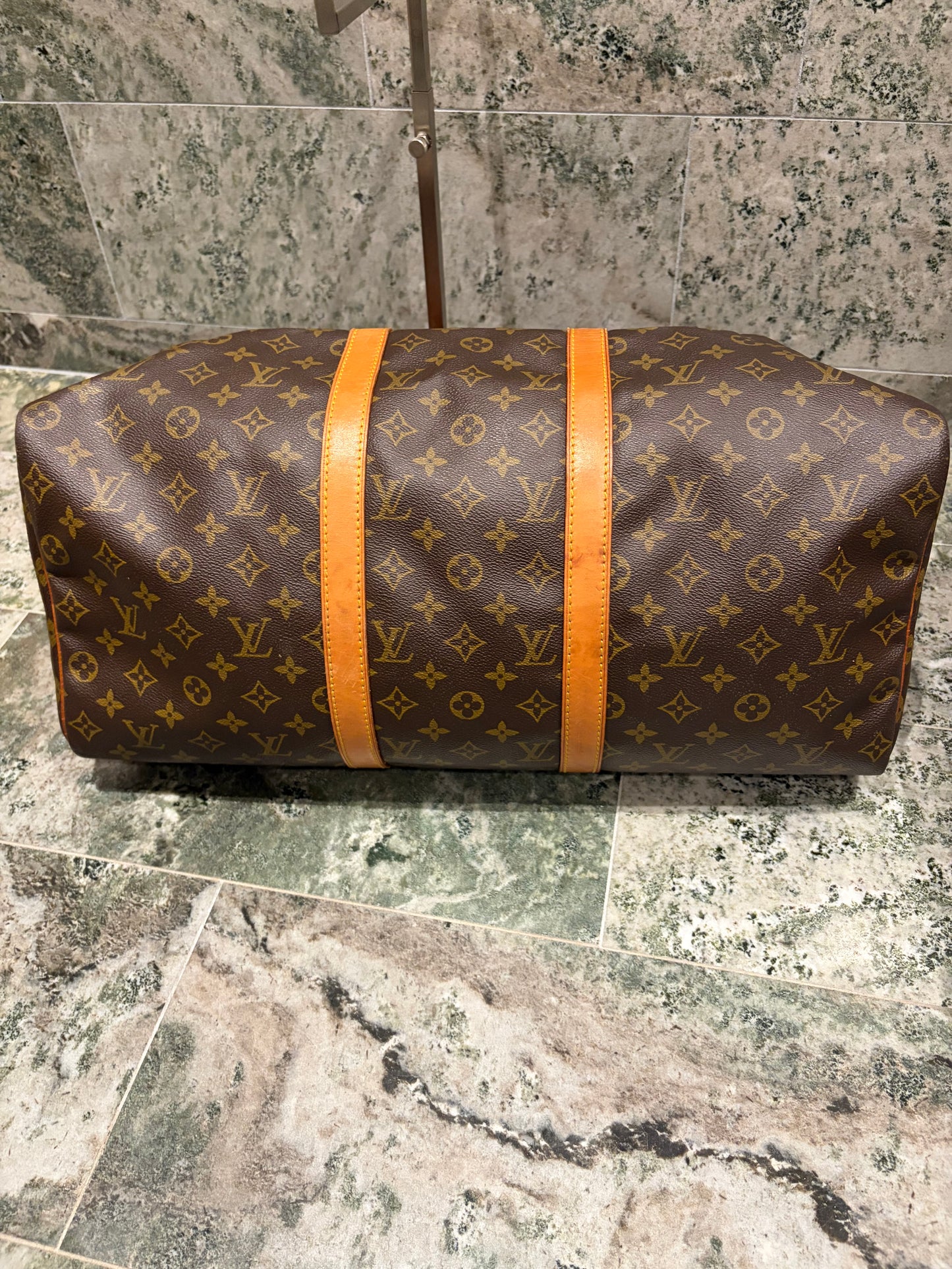 Louis Vuitton keepall 50