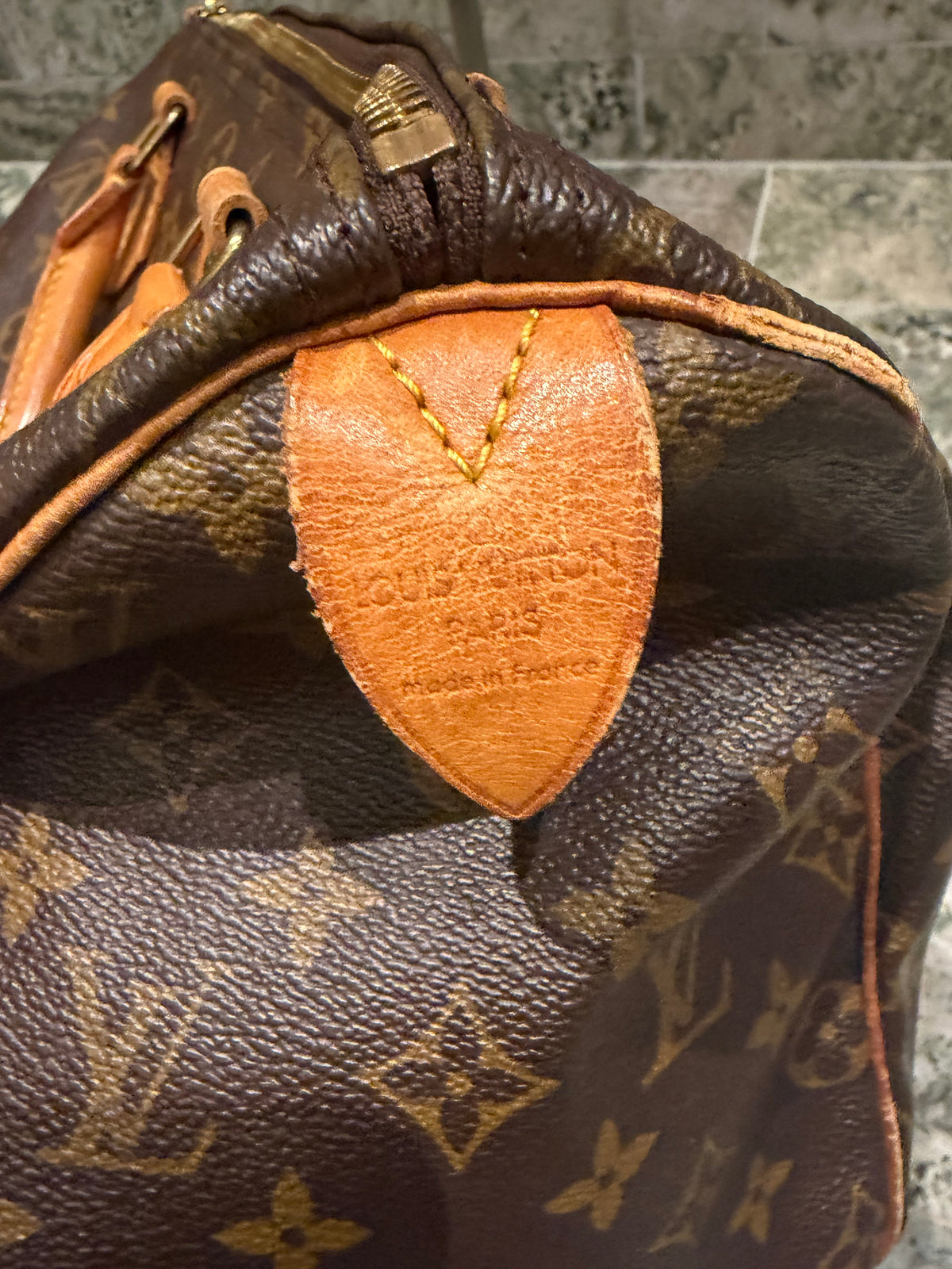 Louis Vuitton speedy 30