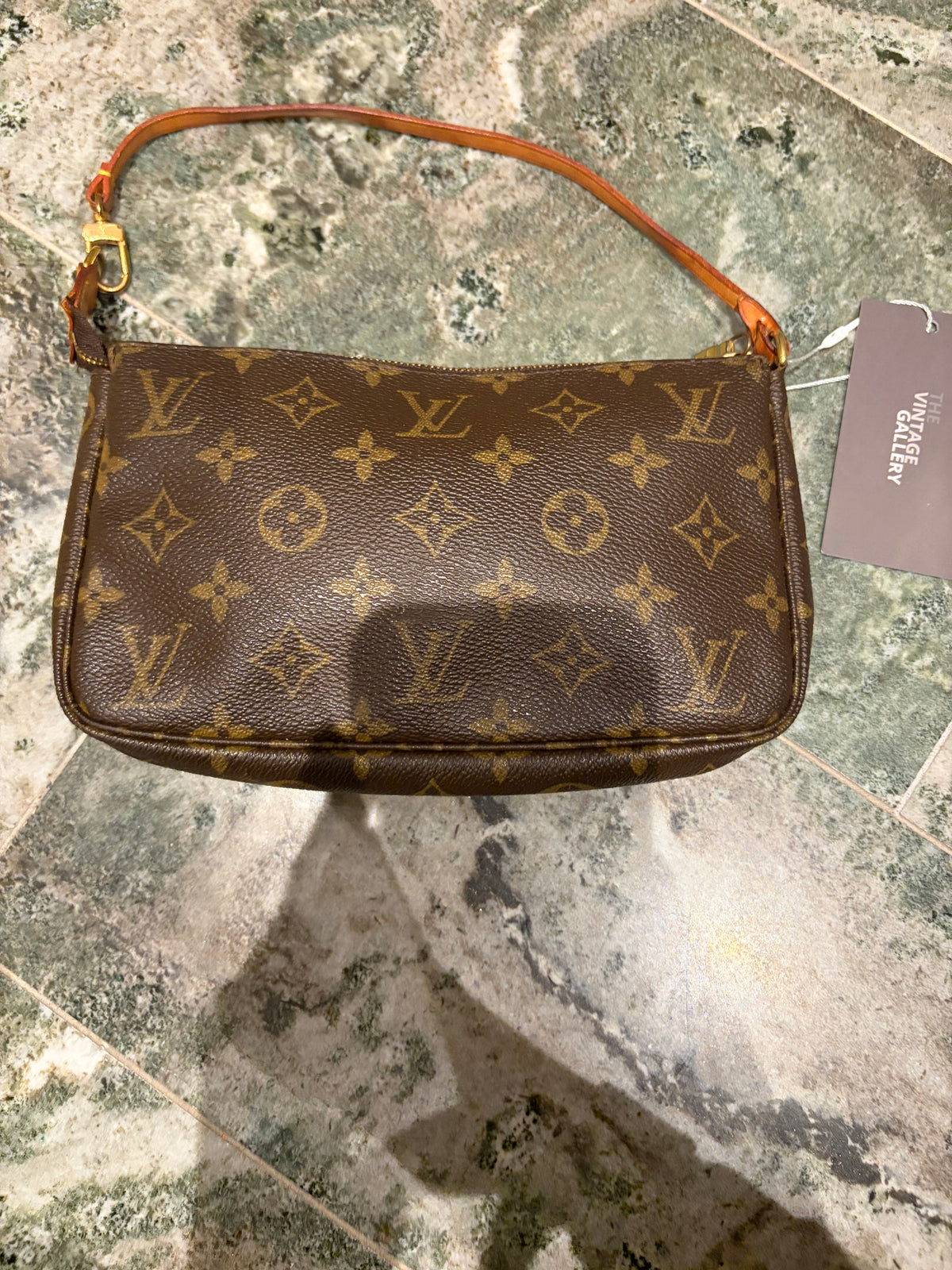 Louis Vuitton pochette accessories