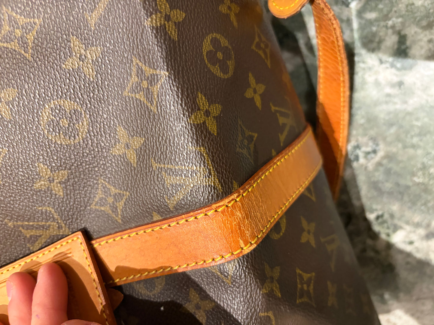 Louis Vuitton keepall bandouliere 50