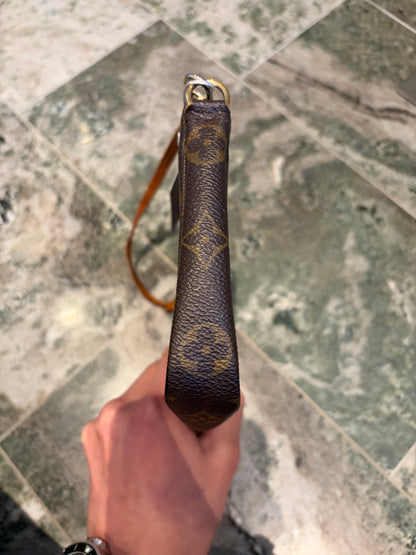Louis Vuitton pochette accessories