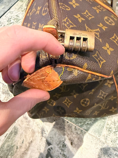 Louis Vuitton keepall 50